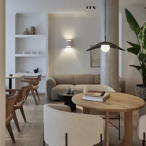Hotel Adelante Boutique