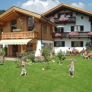Pensión Gaestehaus Annemarie Reit im Winkl
