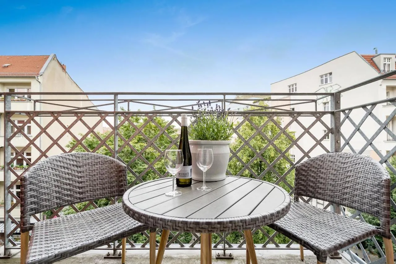 Апарт-отель Bensimon Apartments Prenzlauer Berg Берлин