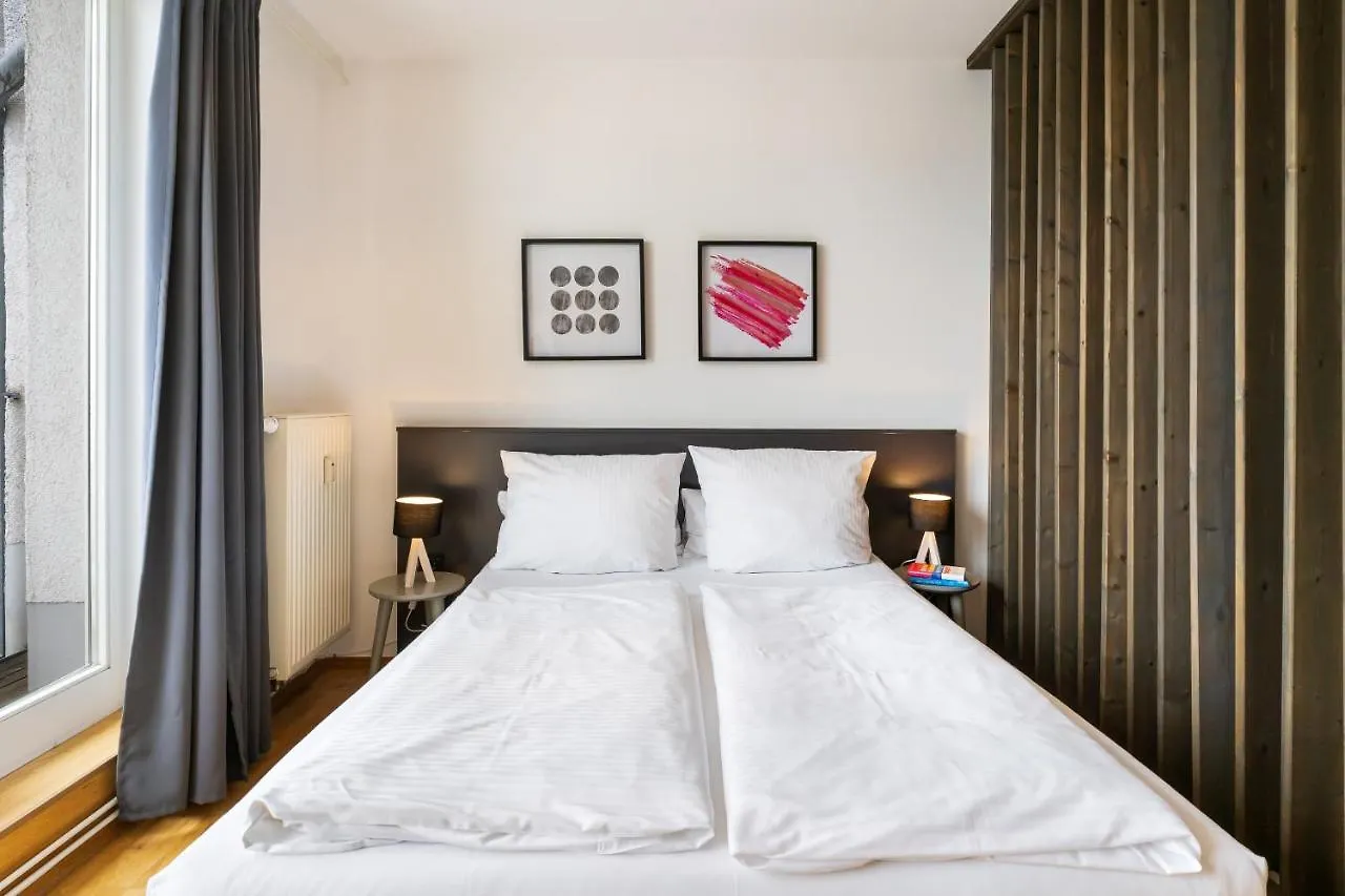 Bensimon Apartments Prenzlauer Berg Berlin 4*,  Germany