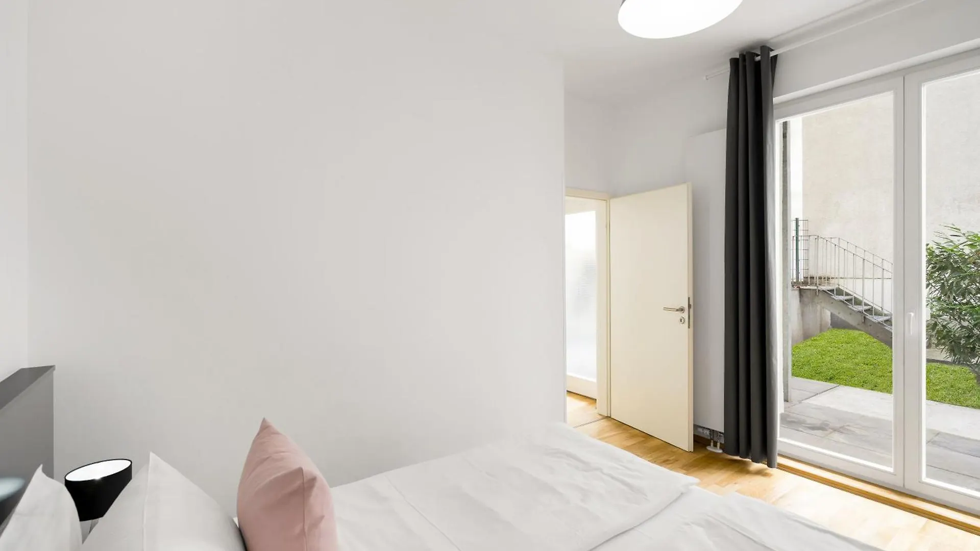 Bensimon Apartments Prenzlauer Berg Berlín 4*,